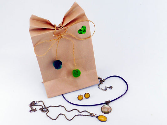 Modeschmuck Mystery Box - Überraschungstüte mit Damenschmuck