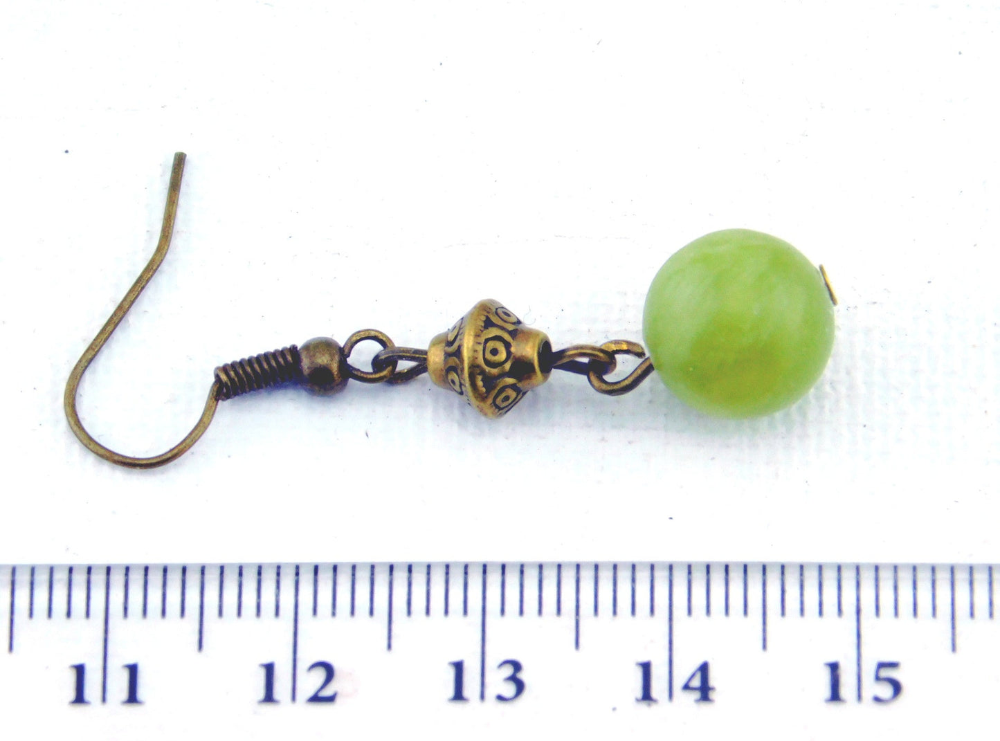 "Helena" Bronzefarbene Damen Ohrringe mit grüner Jadeperle
