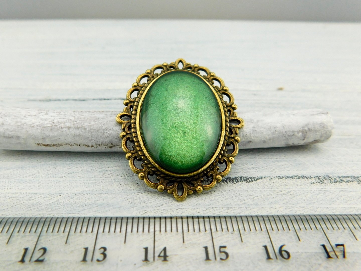 Geschenkset "Maigrün" mit Ring und Brosche - Vintage Schmuckstübchen