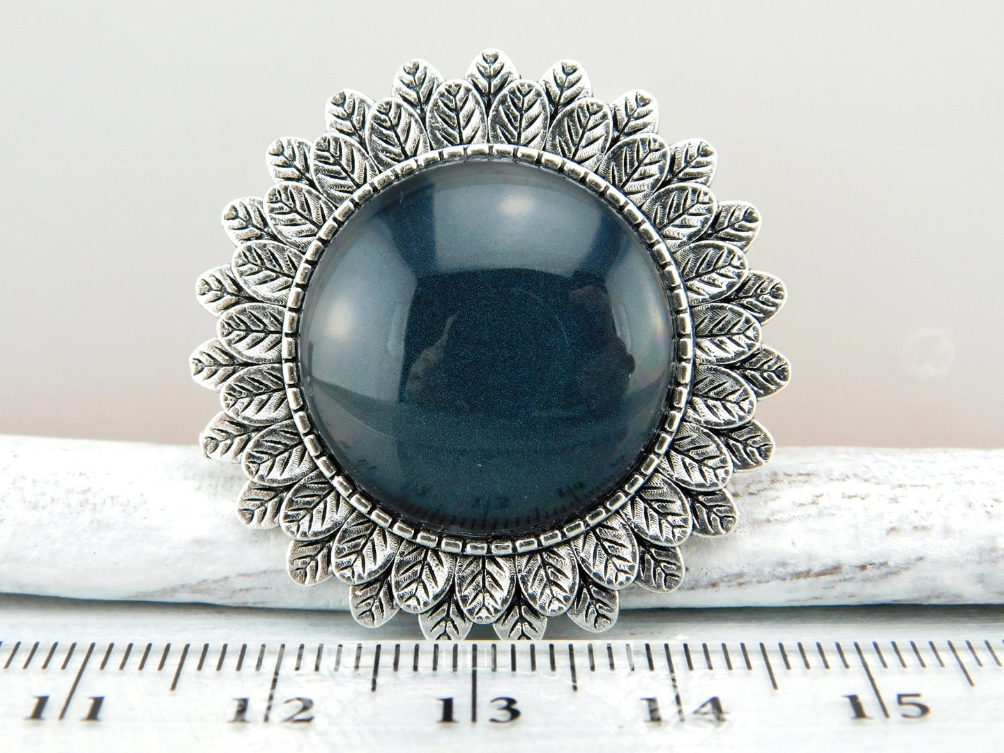 Brosche in Blumenoptik - Vintage Schmuckstübchen