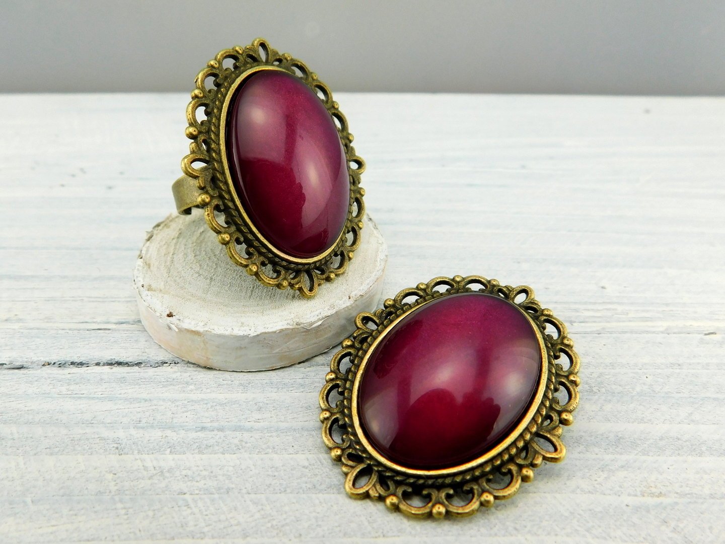 Geschenkset "Rubin" mit Ring und Brosche - Vintage Schmuckstübchen