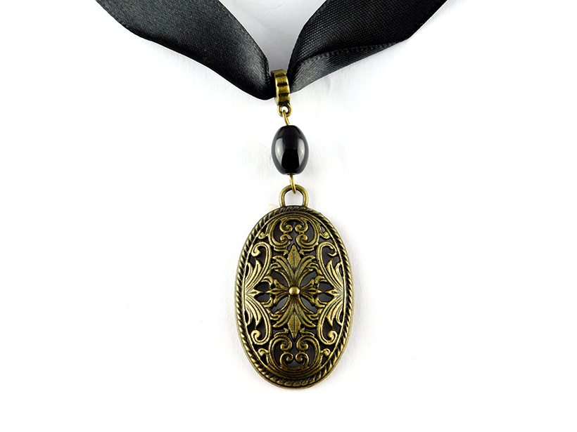 Handgefertigtes Nachtschwarzes Halsband