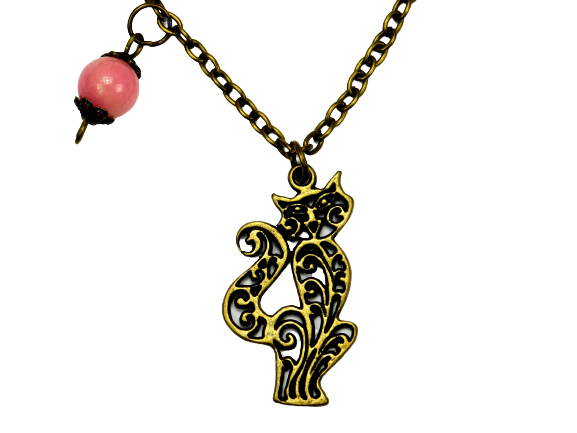 Kette mit stilisiertem Katzenanhänger und Morganitperle