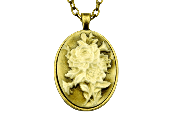 Eine Halskette mit einem Resincabochon - Vintage Schmuckstübchen