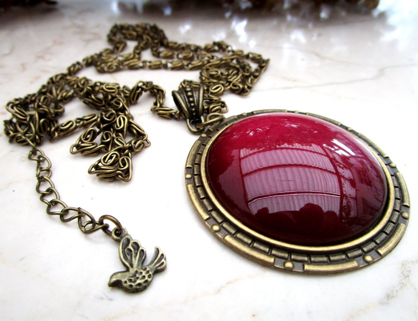 Halskette mit rundem Cabochon-Anhänger - Vintage Schmuckstübchen