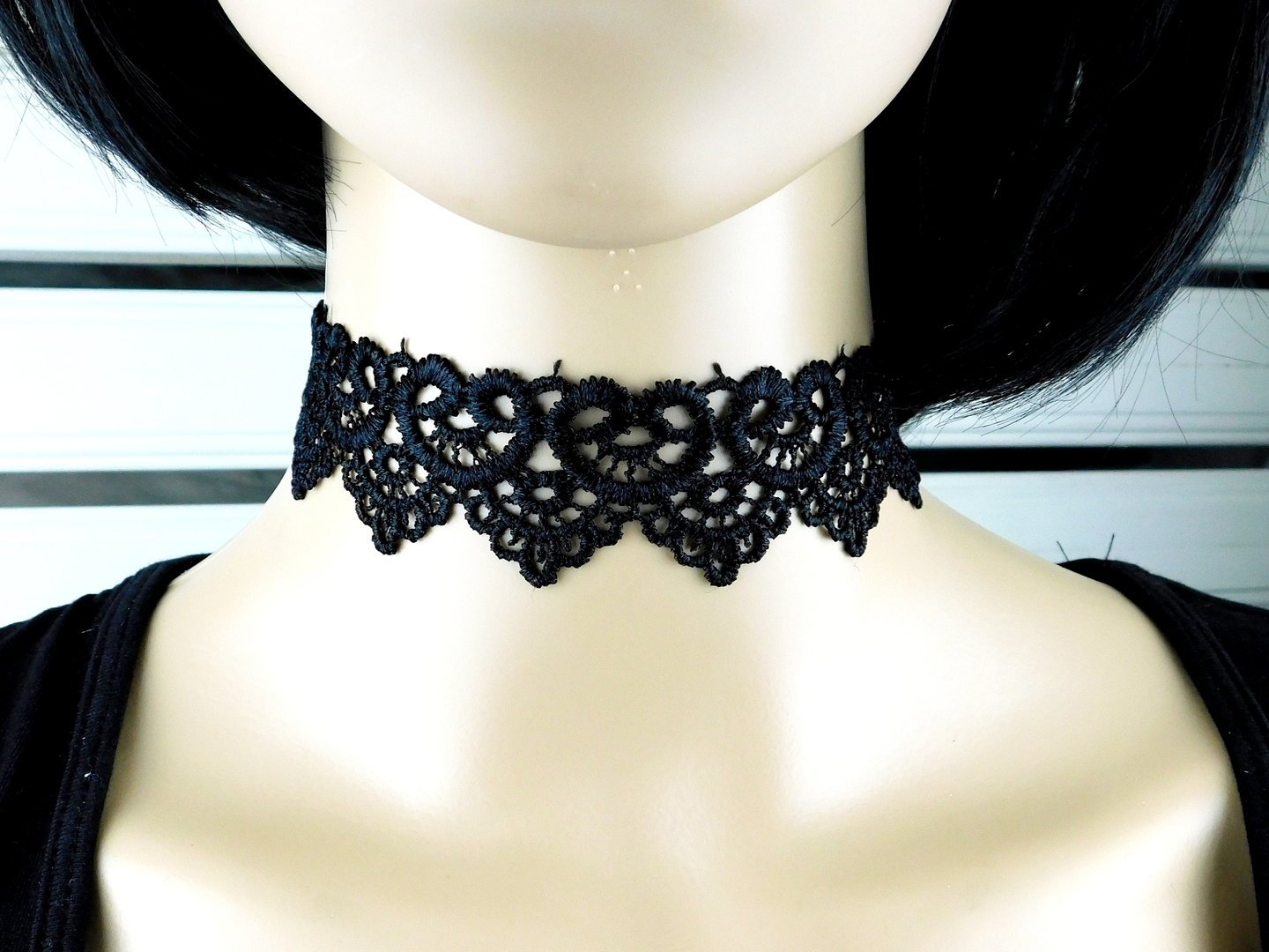 Schwarzes Halsband "Dancing Queen" - Vintage Schmuckstübchen