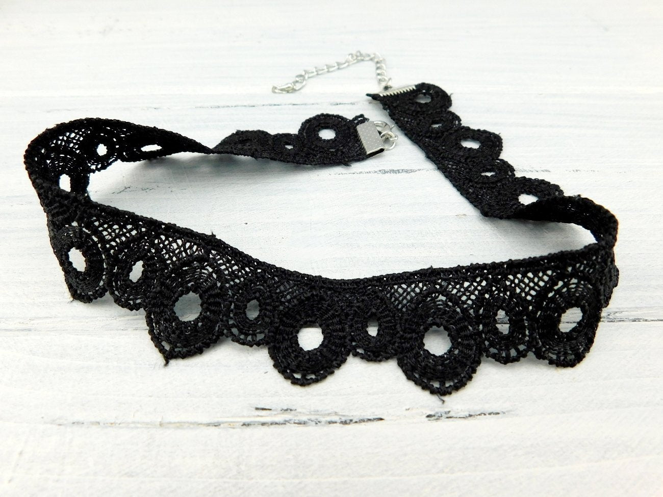 Schwarzes Halsband "Nightfall" - Vintage Schmuckstübchen