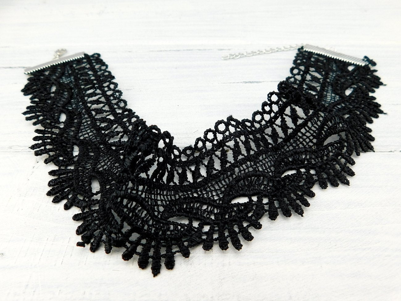 Schwarzes Halsband "Mysterious Beauty" - Vintage Schmuckstübchen