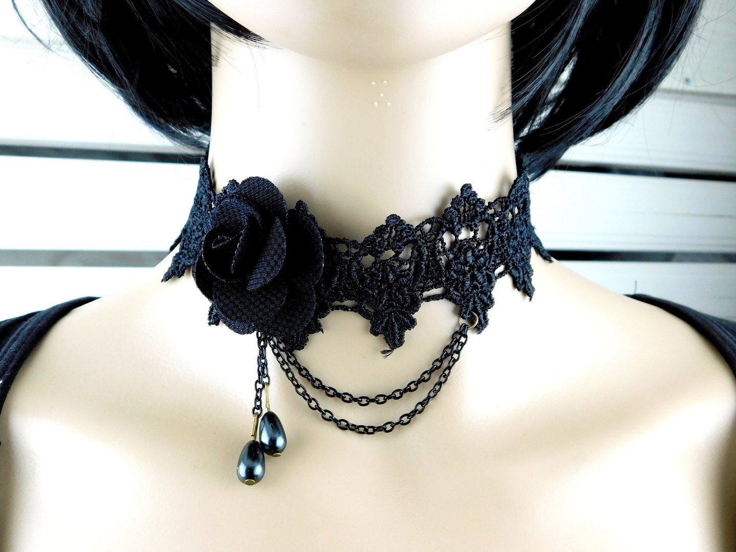Schwarzes Halsband "Dark Rose" - Vintage Schmuckstübchen