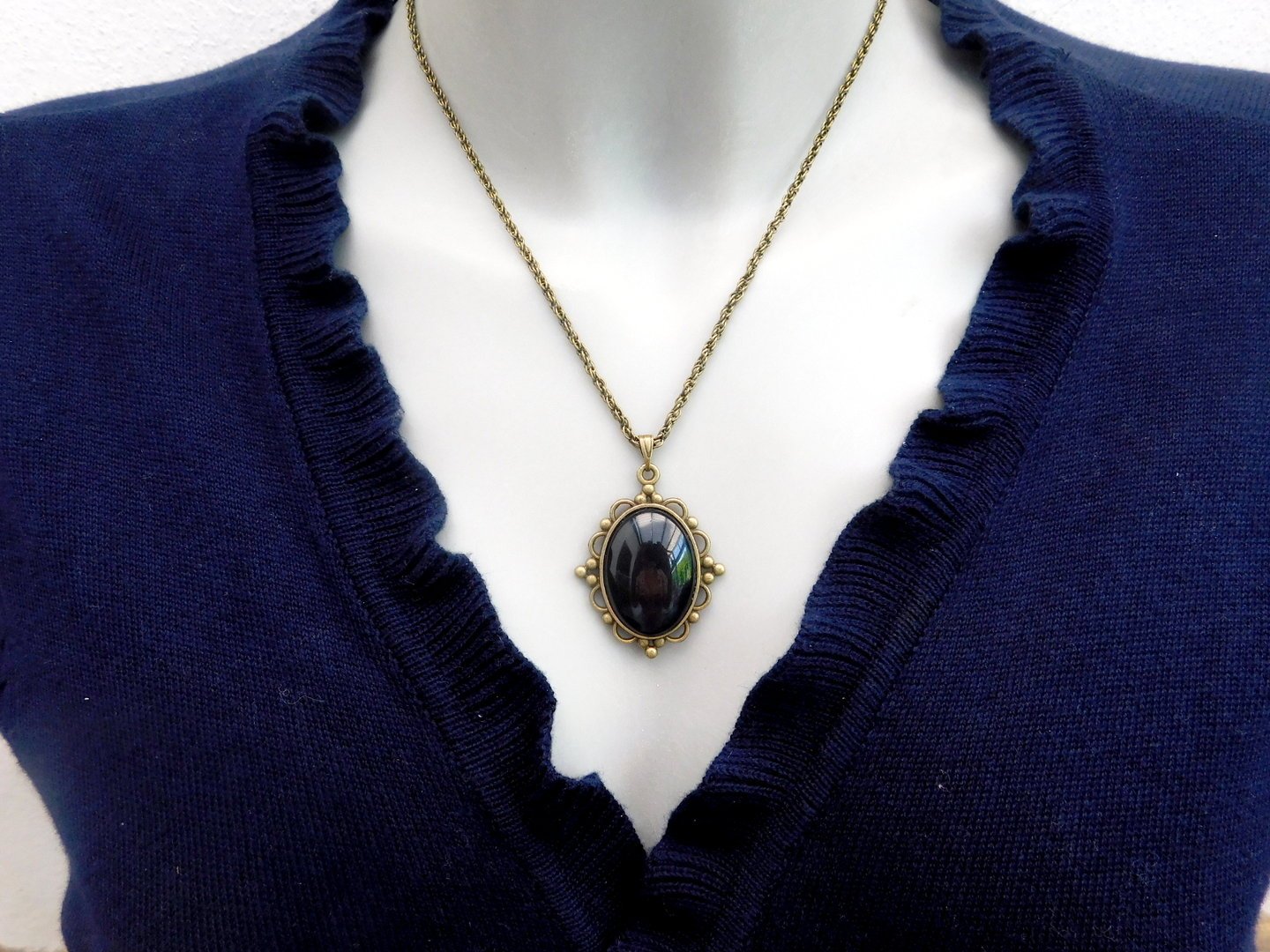 Vintage Halskette "Dark Queen" in Bronze