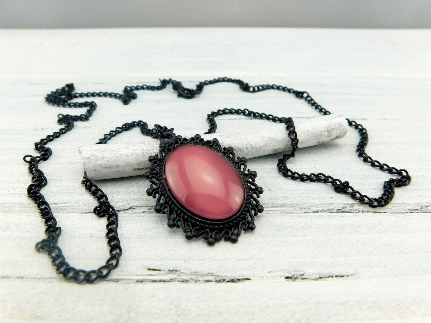 Halskette "Barock Cabochon" in Schwarz