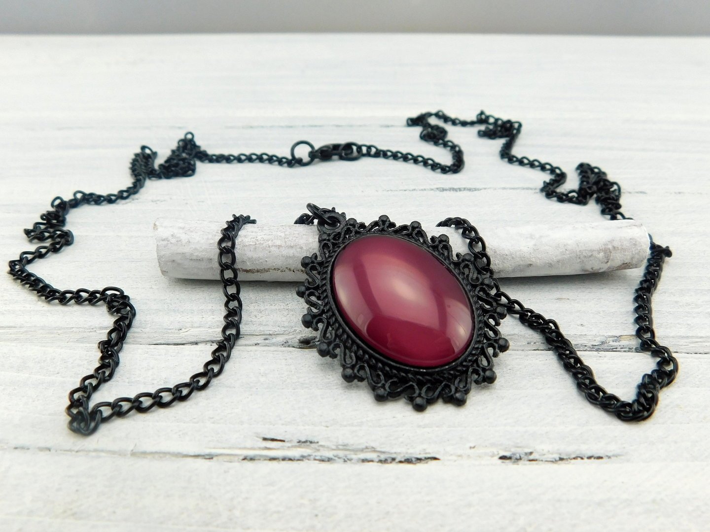 Halskette "Barock Cabochon" in Schwarz