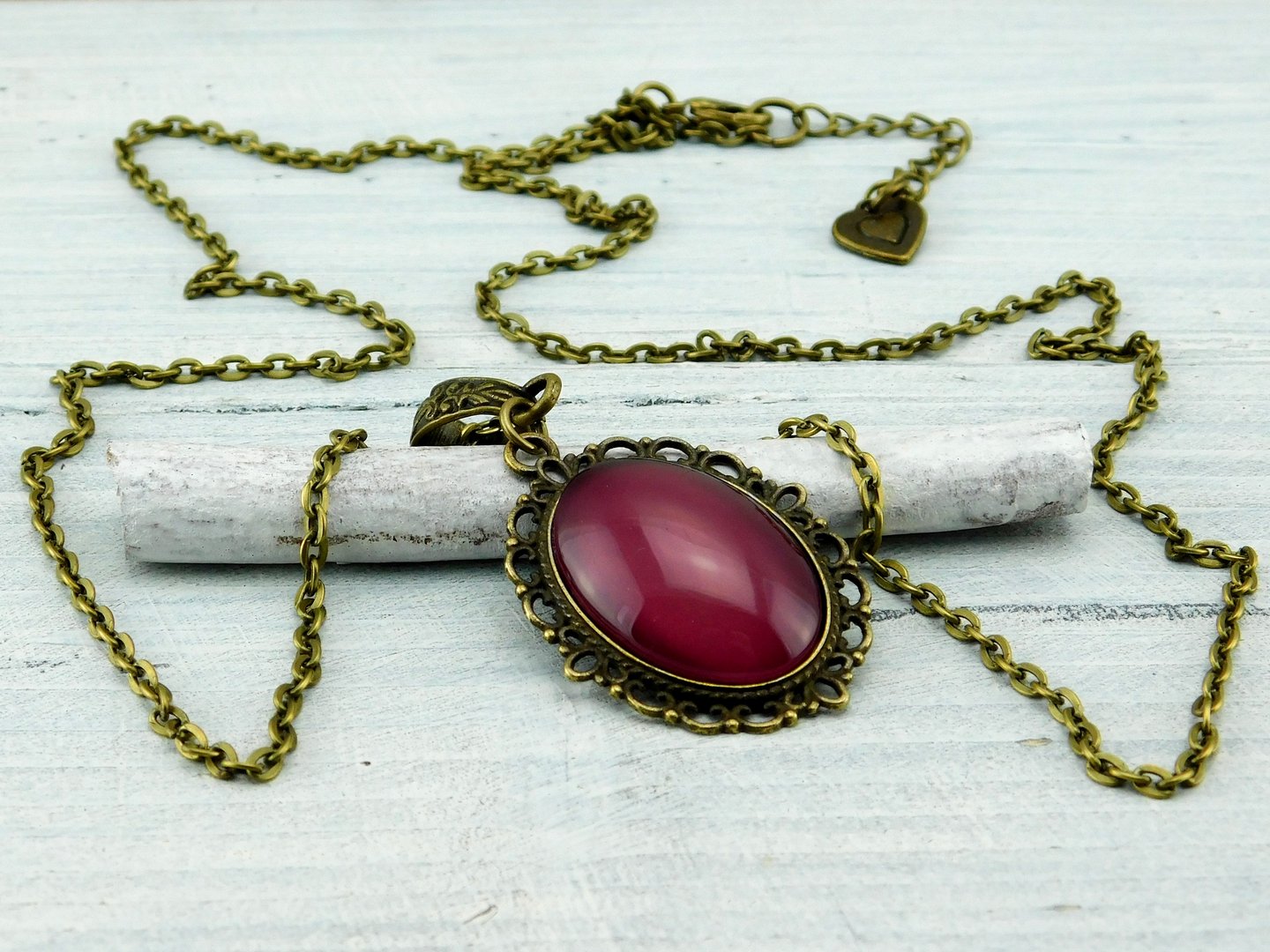 Lange Barock-Stil Halskette mit Cabochon