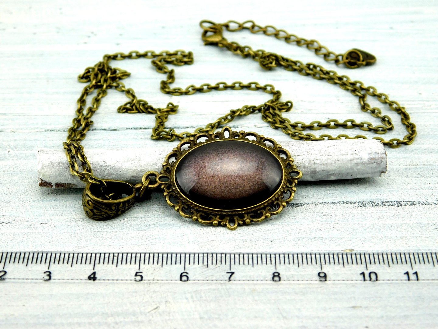 Lange Barock-Stil Halskette mit Cabochon