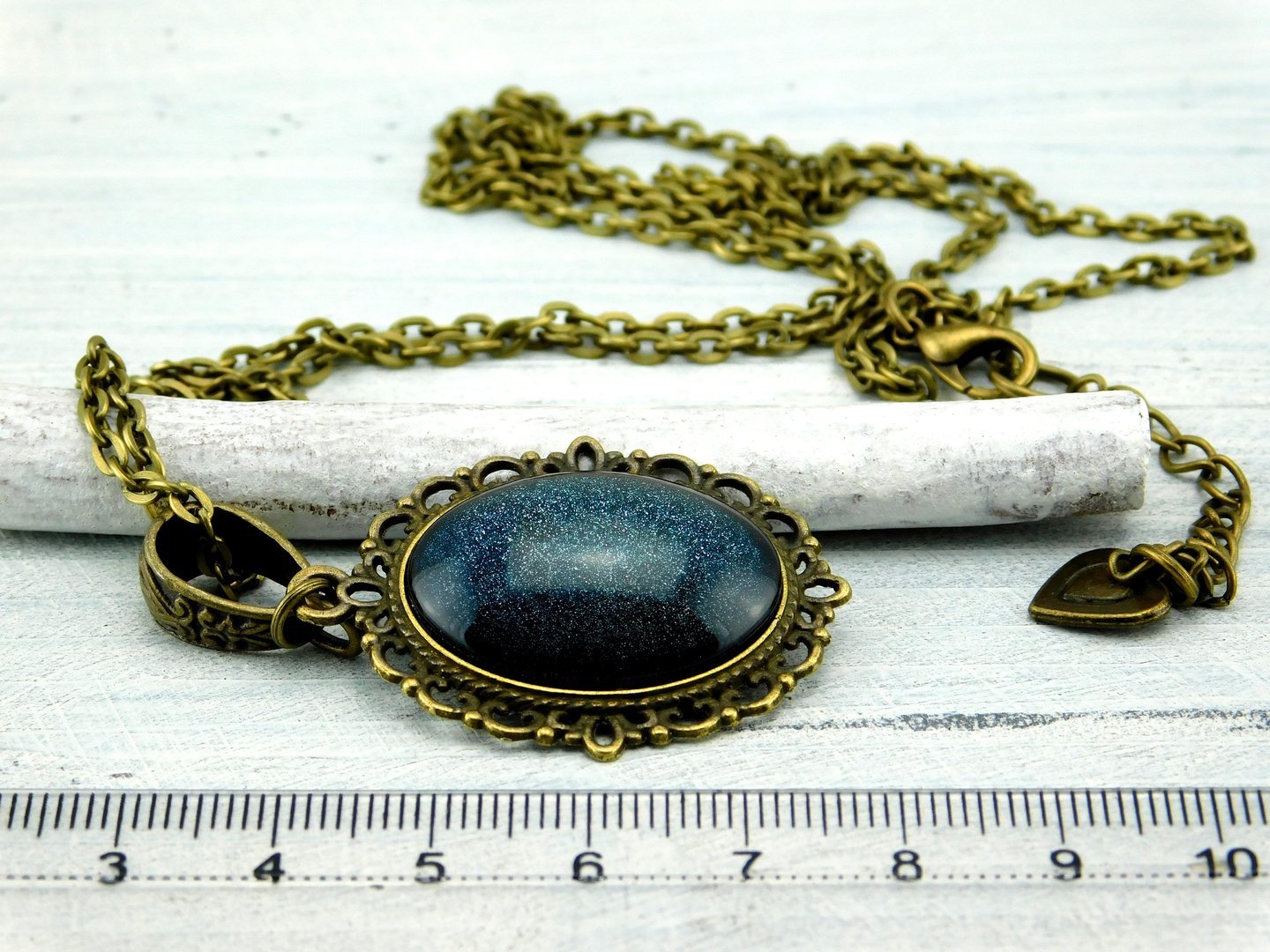 Lange Barock-Stil Halskette mit Cabochon