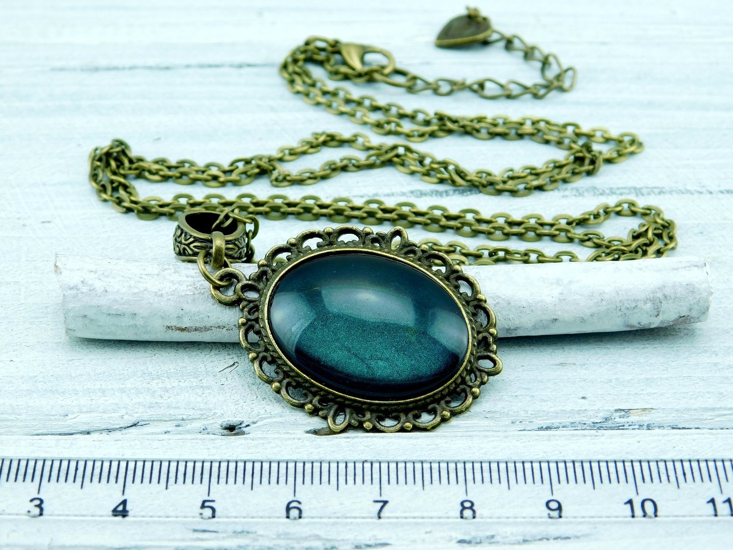 Lange Barock-Stil Halskette mit Cabochon