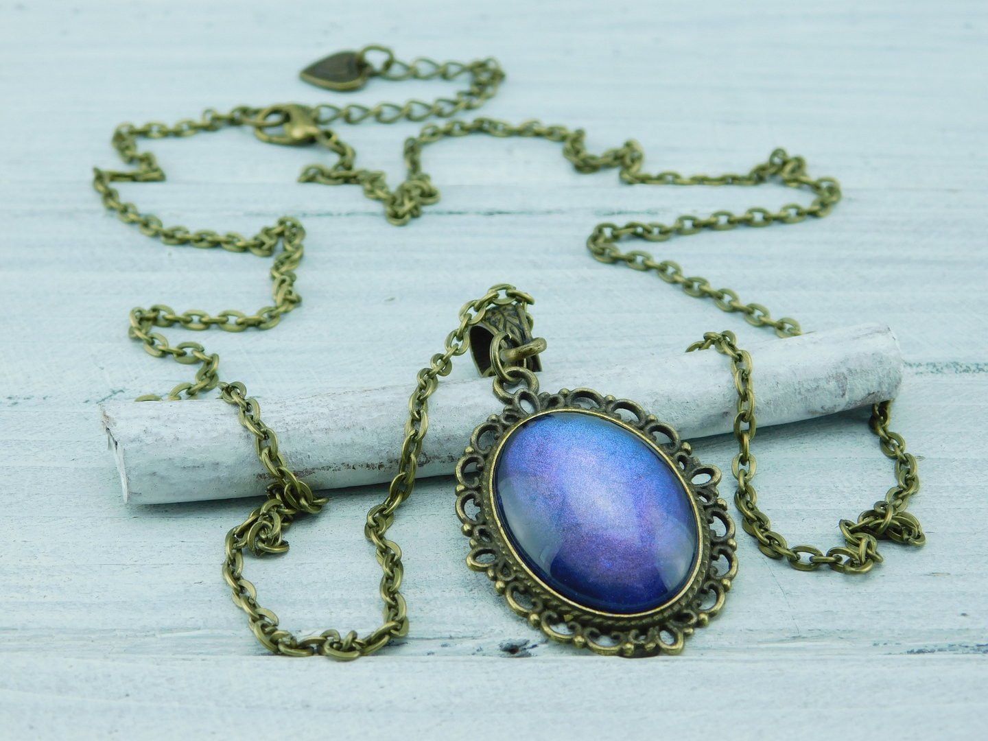 Lange Barock-Stil Halskette mit Cabochon