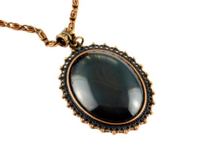 Kupferfarbene Halskette "Dark Green Magic" mit großem Cabochon
