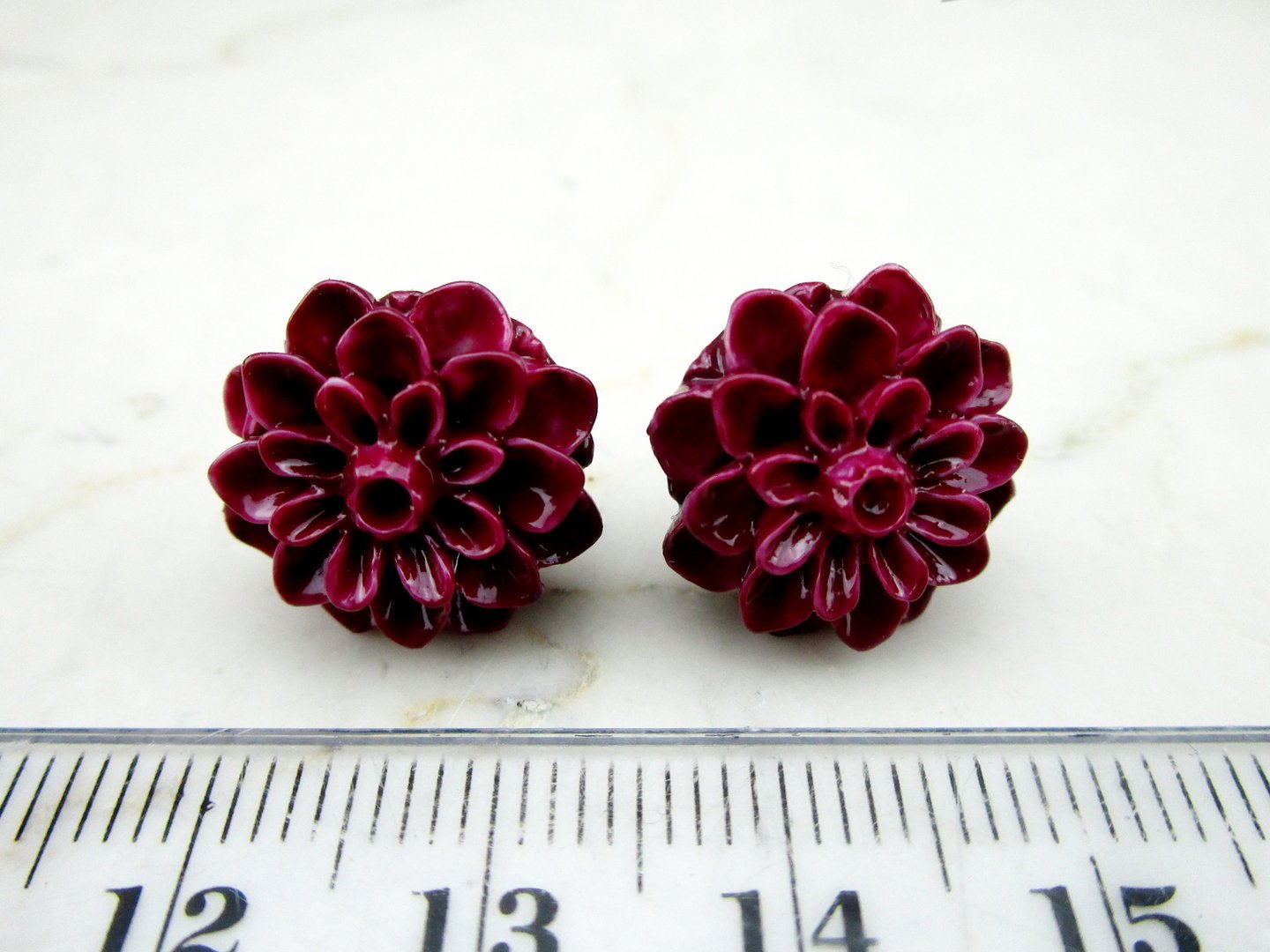 Blumenohrstecker "Dunkle Kirsche" 15mm