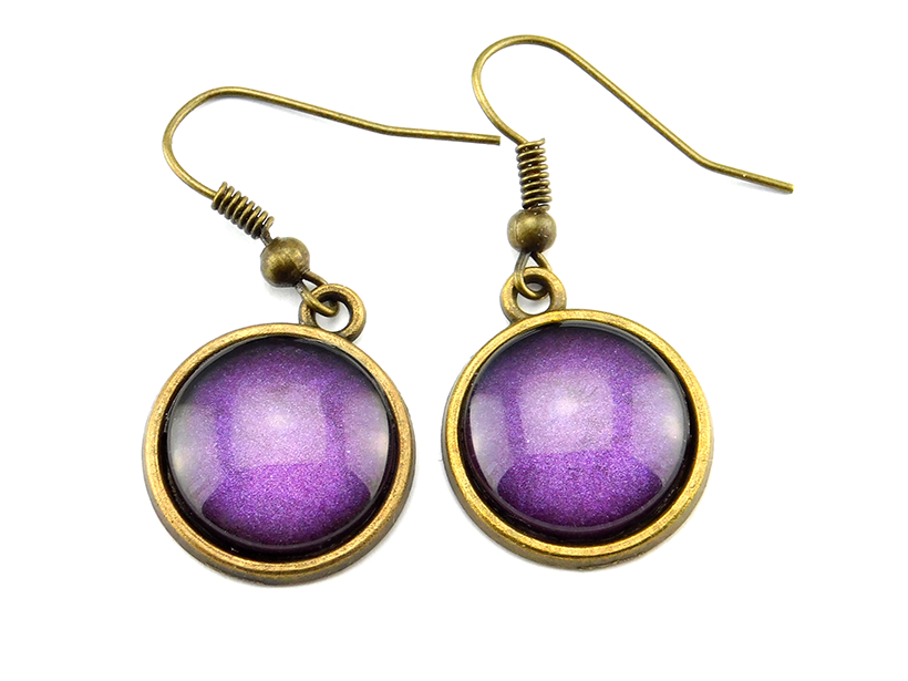 Ohrringe mit Cabochonanhänger in Dunkelviolett Bronze