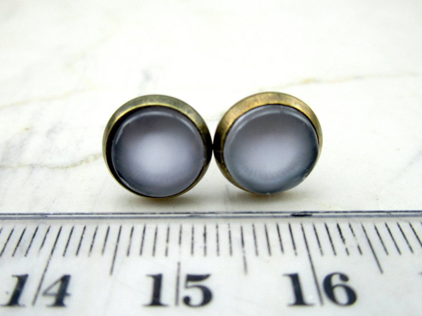 Ohrstecker mit Glasstein "White Flower" 10mm