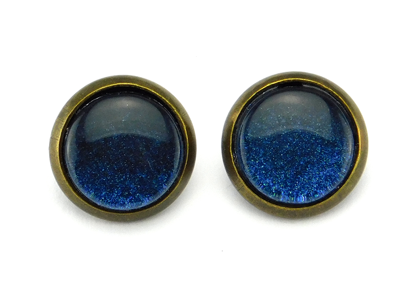 Ohrstecker mit Glasstein "Glitzerblau" 10mm