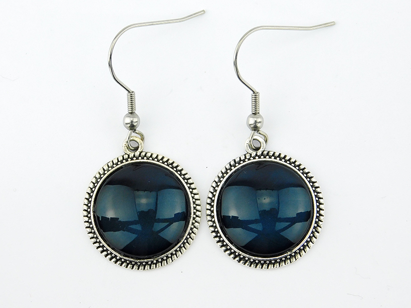 Cabochon Ohrringe "Dunkler Saphir" in Silber