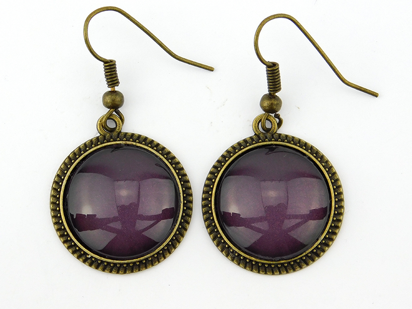 Cabochon Ohrringe "Pflaume" in Bronze