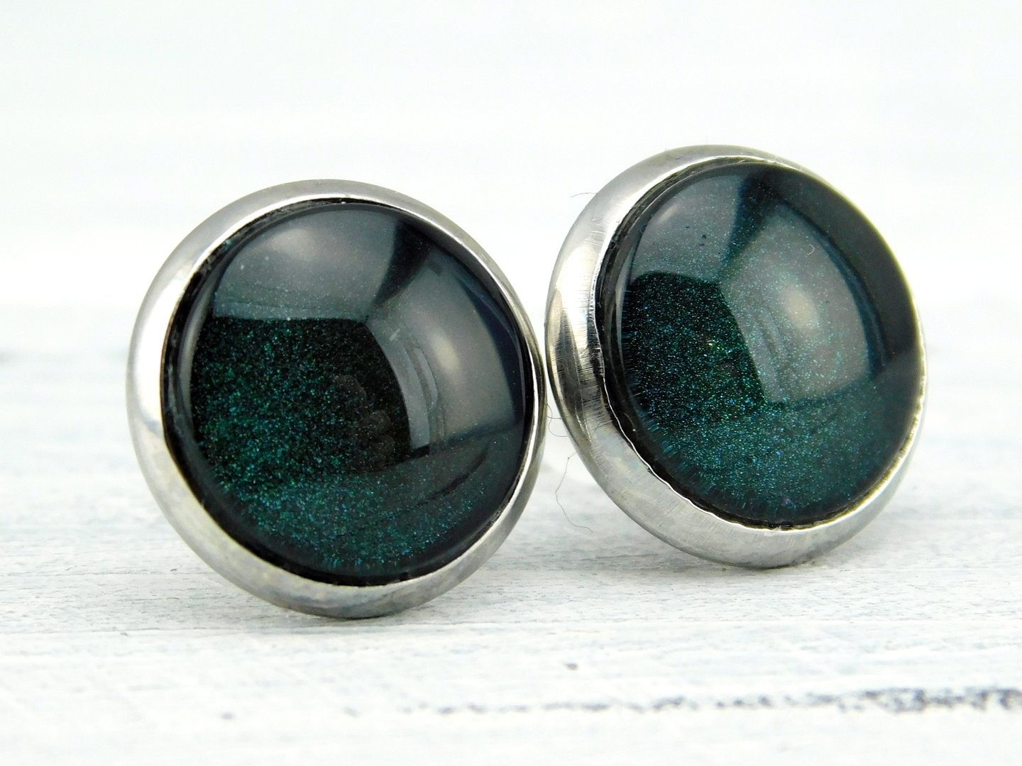 Ohrstecker "Schimmerndes Grün" aus Edelstahl 12mm