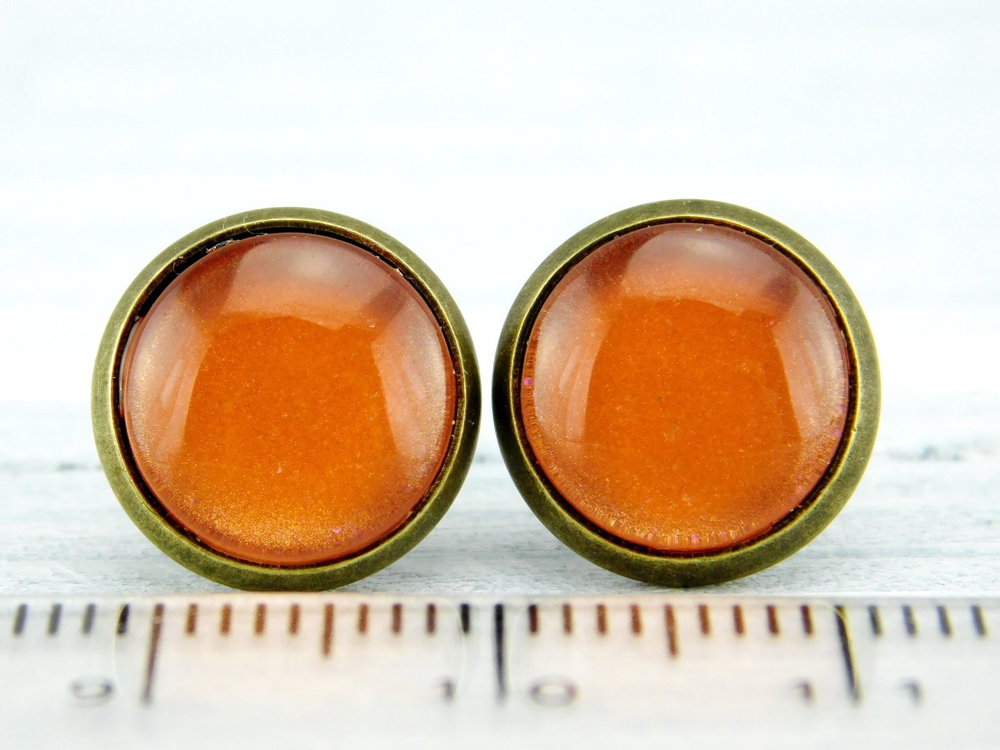 Ohrstecker "Papaya" in Bronze 12mm