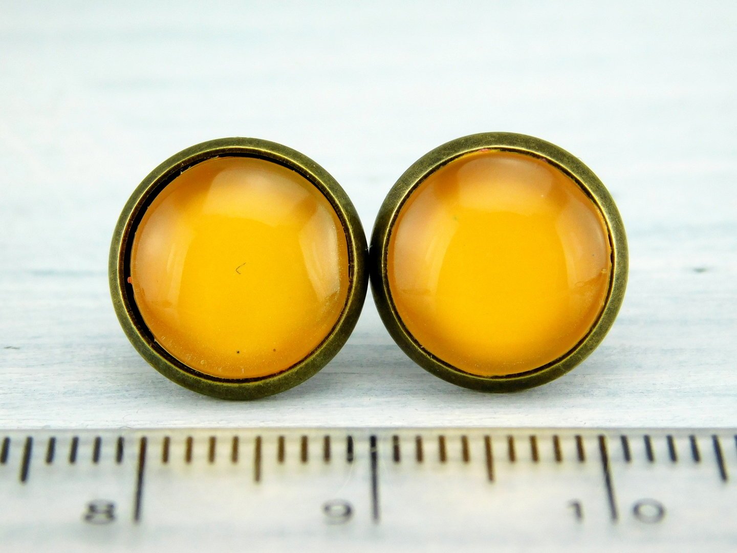 Ohrstecker "Honigmelone" in Bronze 12mm