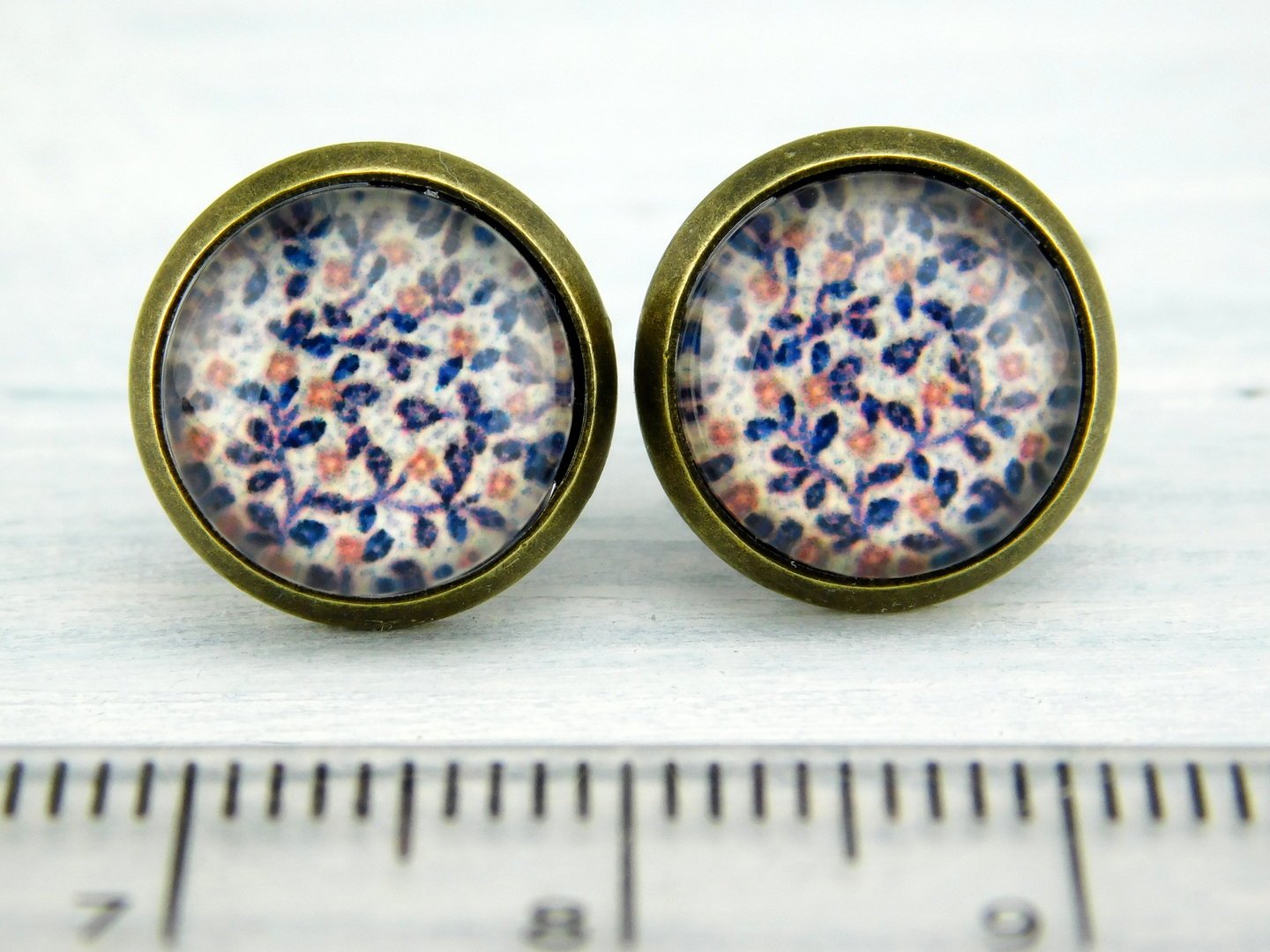 Motivohrstecker "Blümchen" in Bronze 12mm