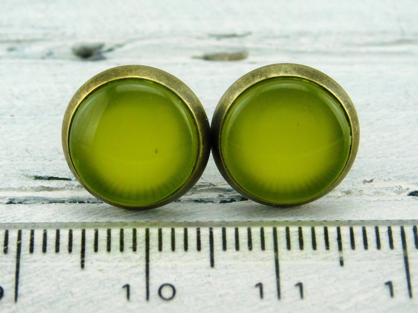 Fruity Ohrstecker "Kleines Äpfelchen" in Bronze 12mm