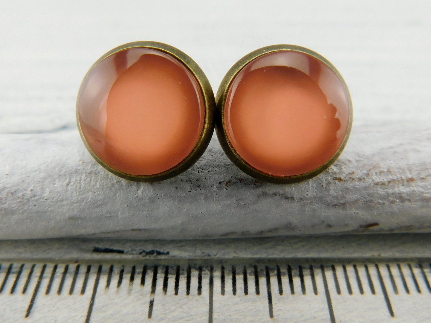 Fruity Ohrstecker "Sanfter Pfirsich" in Bronze 12mm