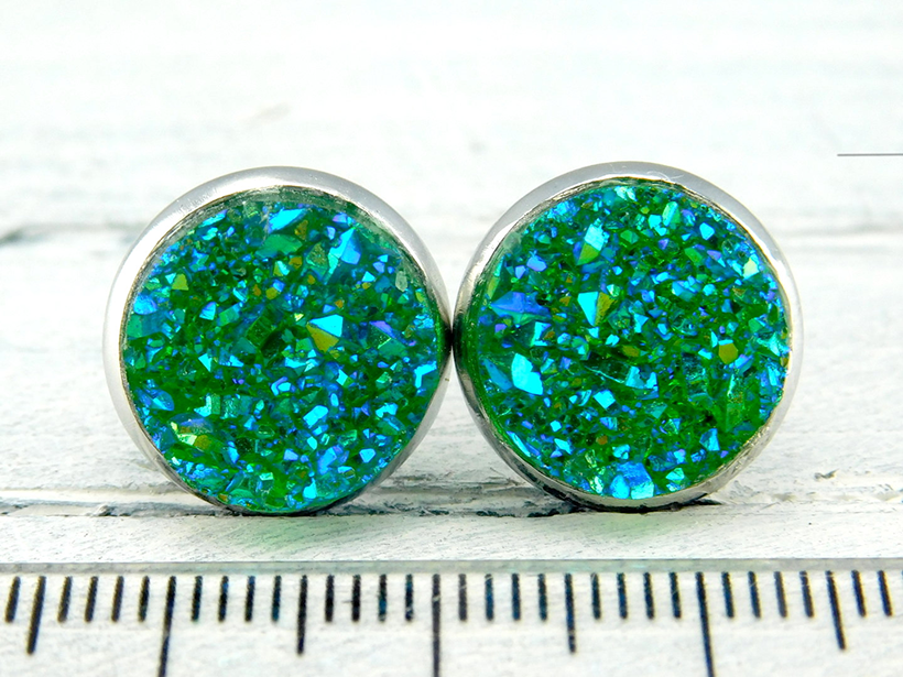 silberfarbene Druzy Ohrstecker "Mermaid Green"
