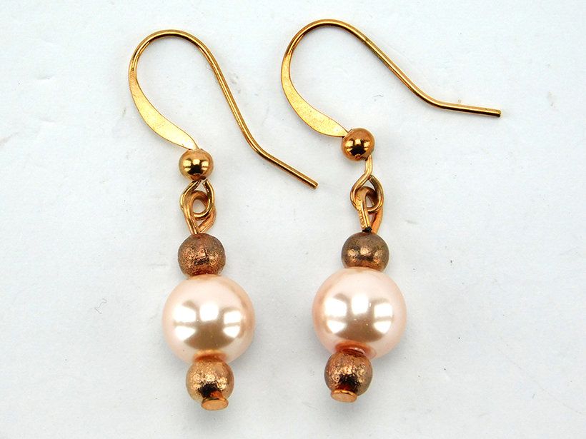 Roségold Ohrhänger mit Glasperle "Champagner"
