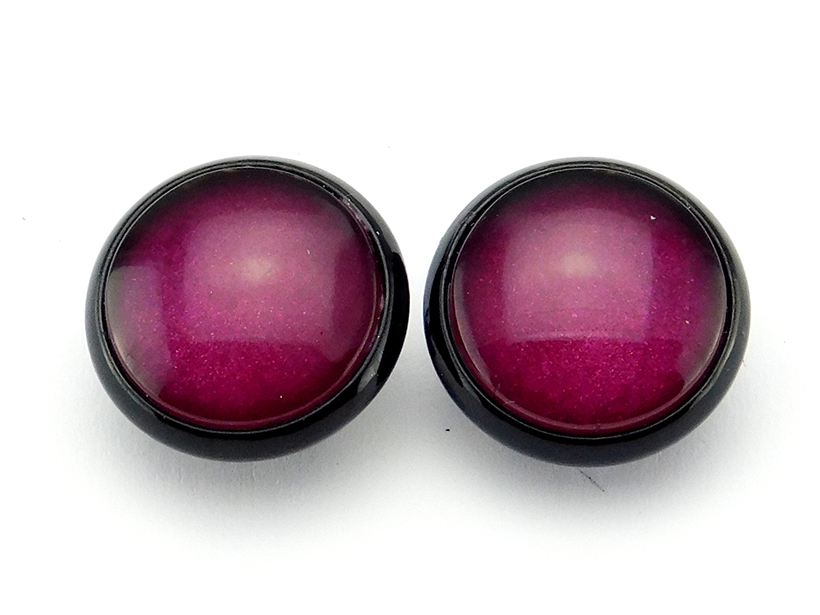 Ohrstecker mit schwarzer Fassung und Glasstein "Fuchsia Pink"