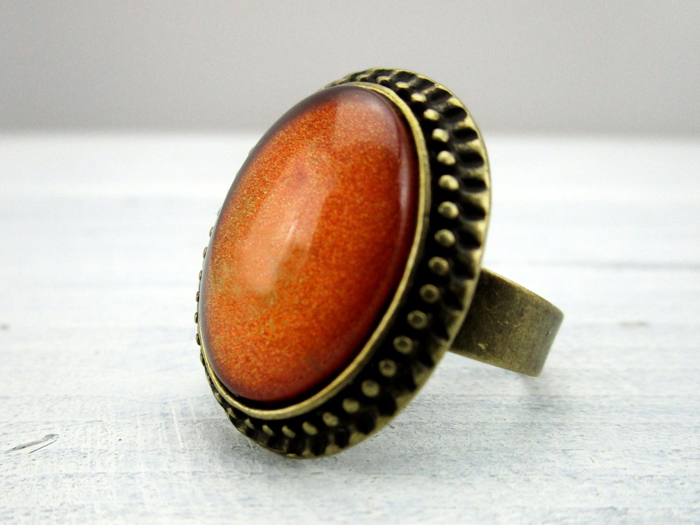 Ovaler Cabochonring "Wüstensonne" in Bronze - Vintage Schmuckstübchen