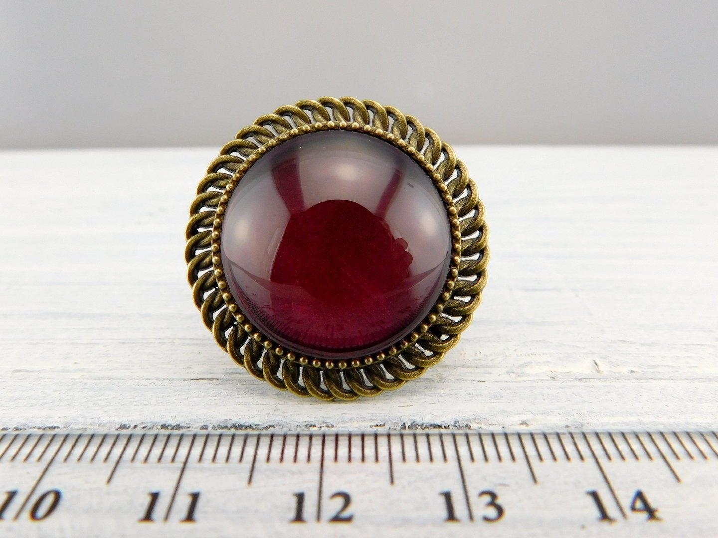 Runder Ring mit Glasstein - Vintage Schmuckstübchen