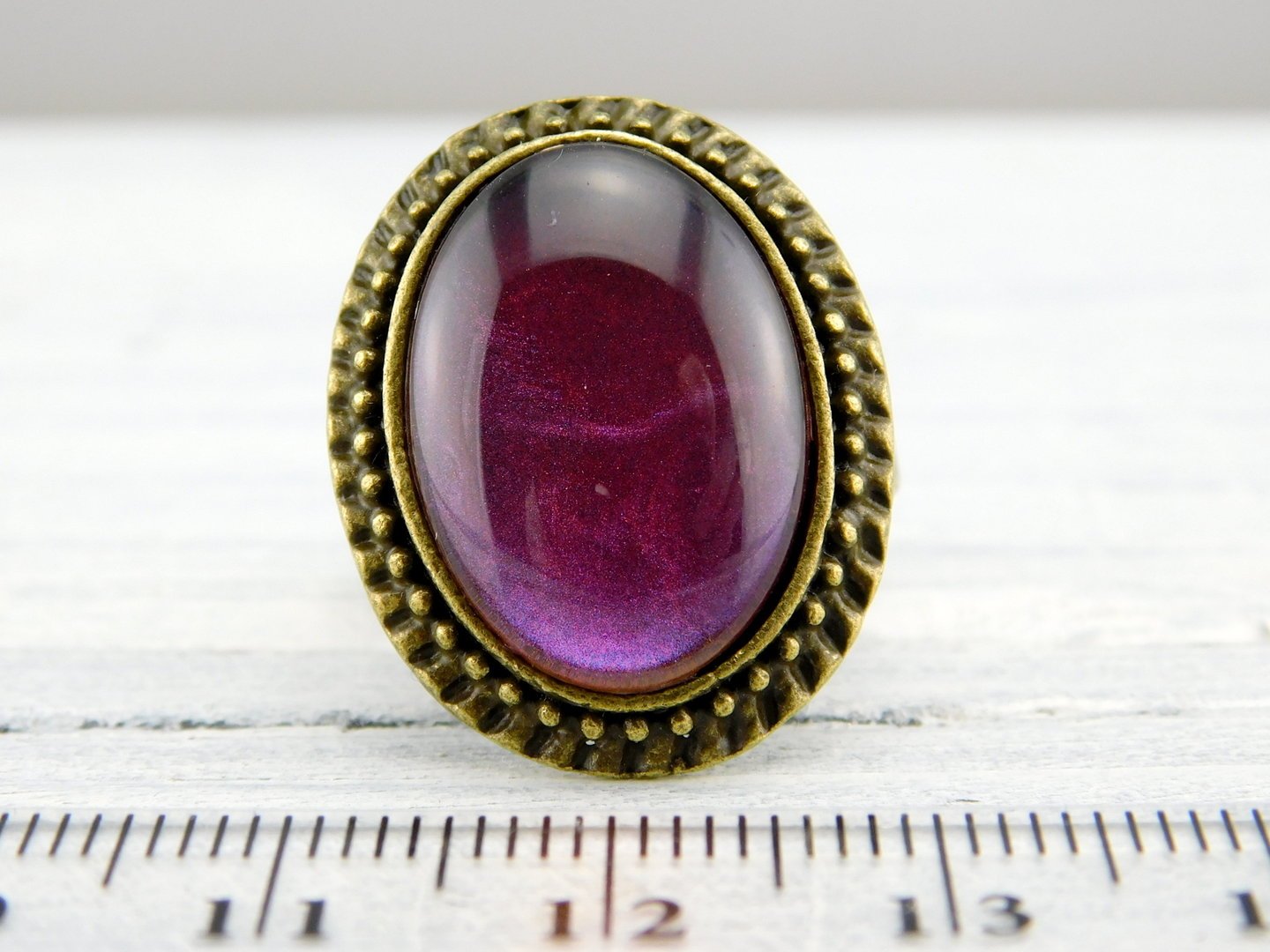 Ovaler Ring mit Cabochon - Vintage Schmuckstübchen