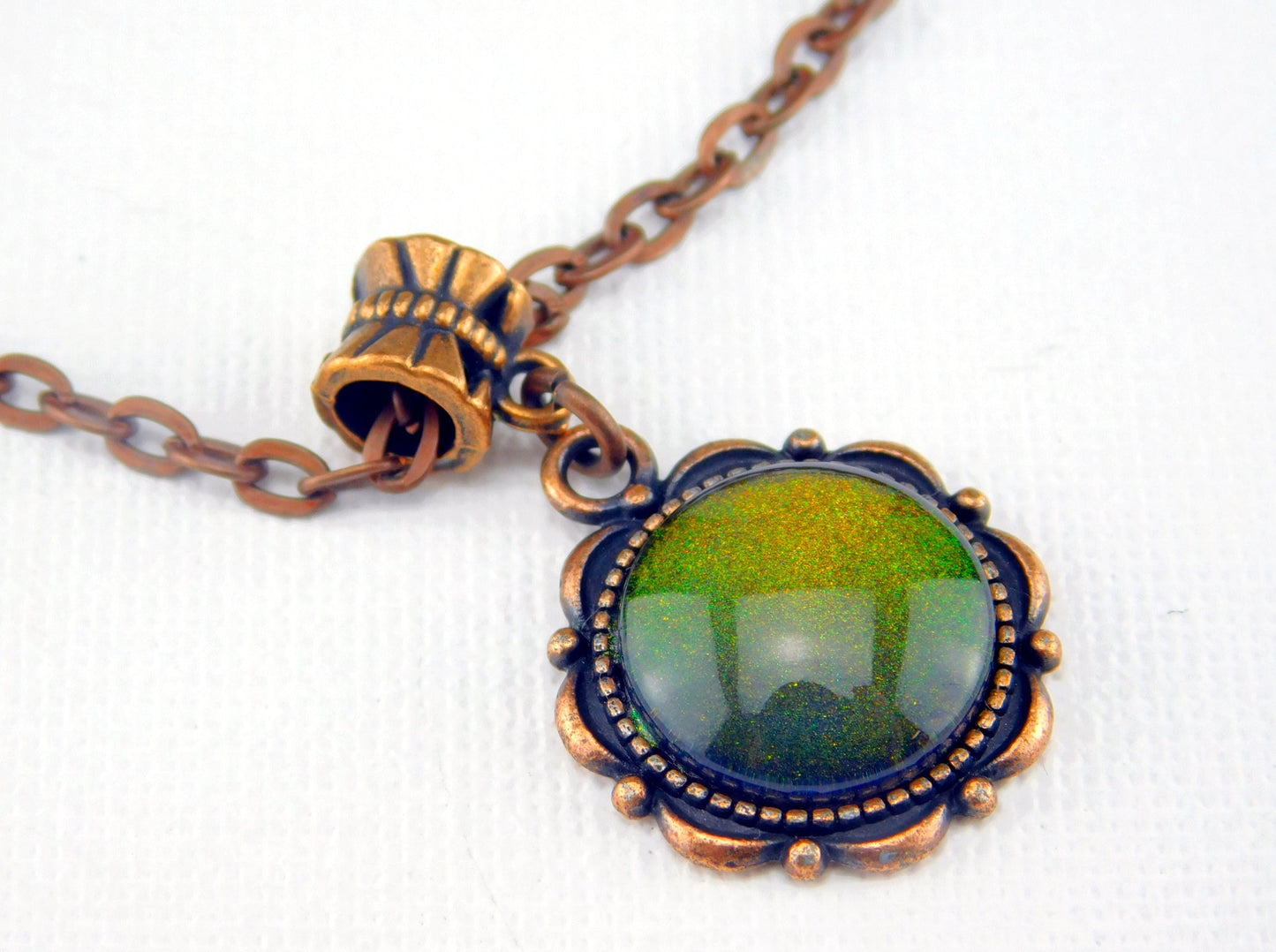 Kurze Halskette Kupfer mit Cabochon in warmen Farbtönen - Farbwechsel Halsketten - Handgefertigte Halsketten für Damen - Kupferhalskette