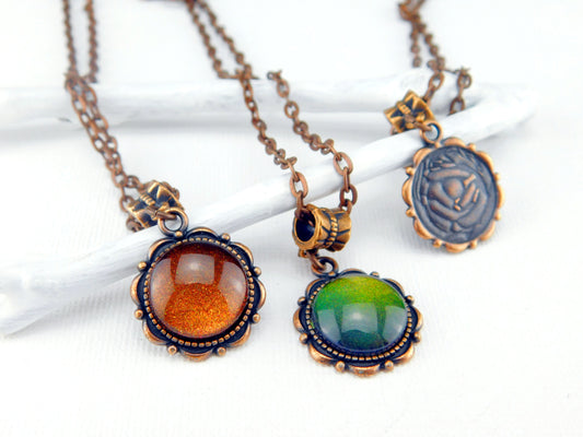 Kurze Halskette Kupfer mit Cabochon in warmen Farbtönen - Farbwechsel Halsketten - Handgefertigte Halsketten für Damen