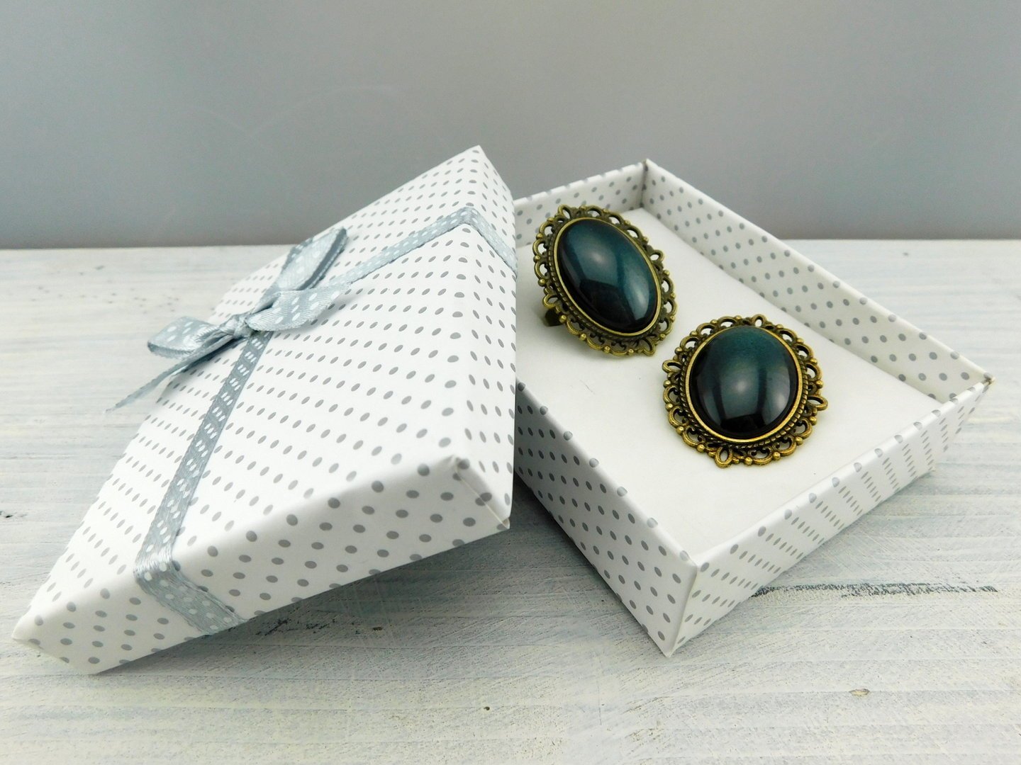 Geschenkset "Dunkler Smaragd" mit Ring und Brosche - Vintage Schmuckstübchen