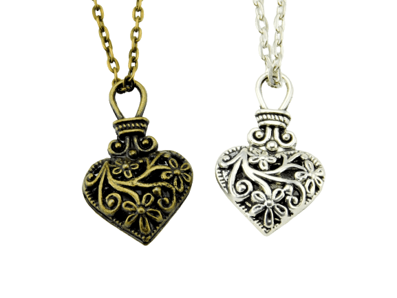 Eine Halskette mit einem kleinen Herzanhänger - Vintage Schmuckstübchen