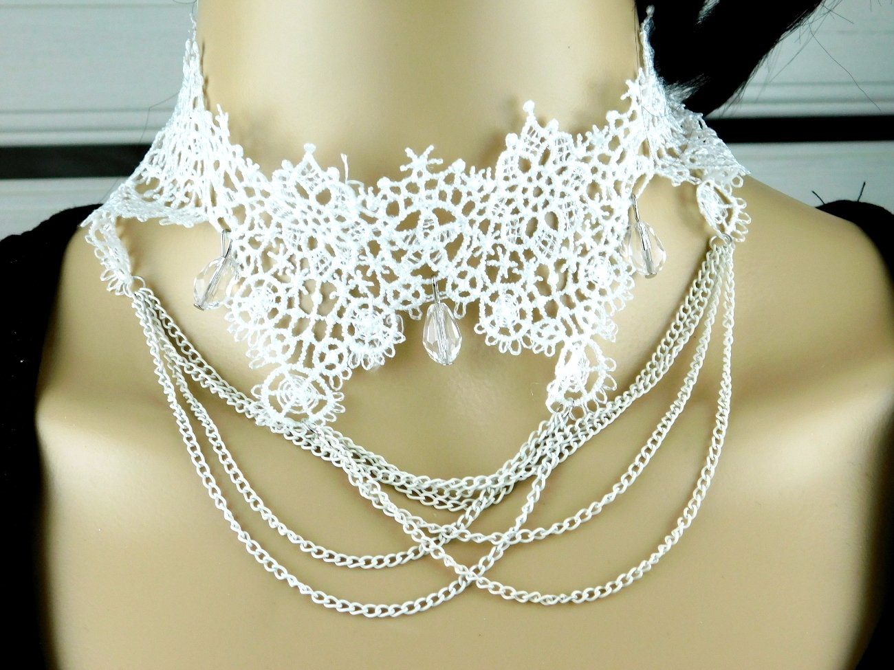 Weißes Halsband "Schneekönigin" - Vintage Schmuckstübchen