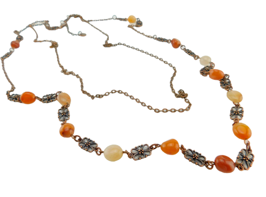 Kupferfarbene Vintage Halskette mit honigfarbenen Jadeperlen